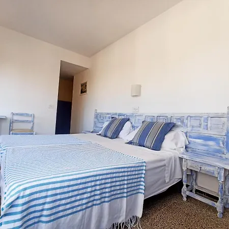 Santa Ana בית הארחה