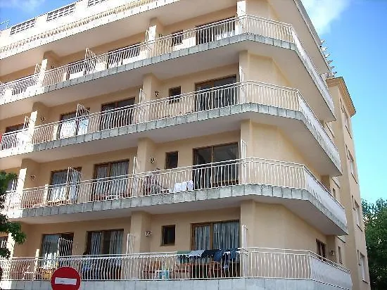 Santa Ana Vendégház *