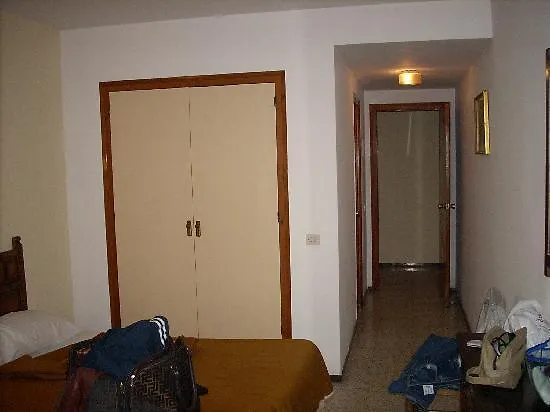 Santa Ana Vendégház *